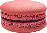 Macaron artesanal de frambuesa con mermelada casera.