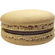 Macaron artesanal de café espresso con ganache intensa de Maison Lefebvre.